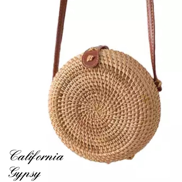 LAST ONE Rattan woven Crossbody bag✨ - Picture 3 of 6